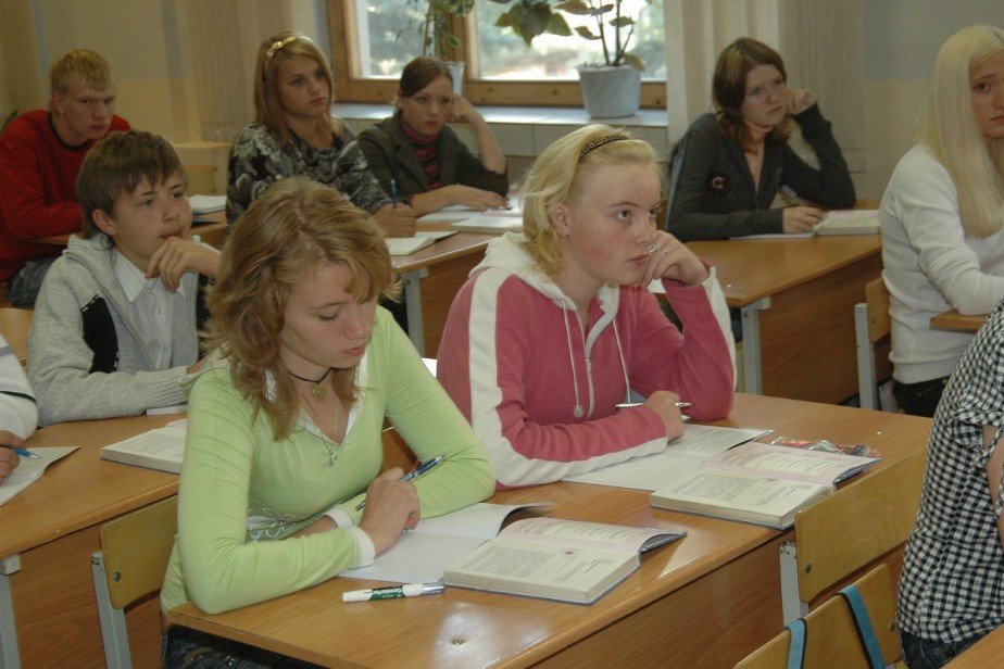 Учителям Ивановской области упростят получение регионального звания «Ветеран труда»