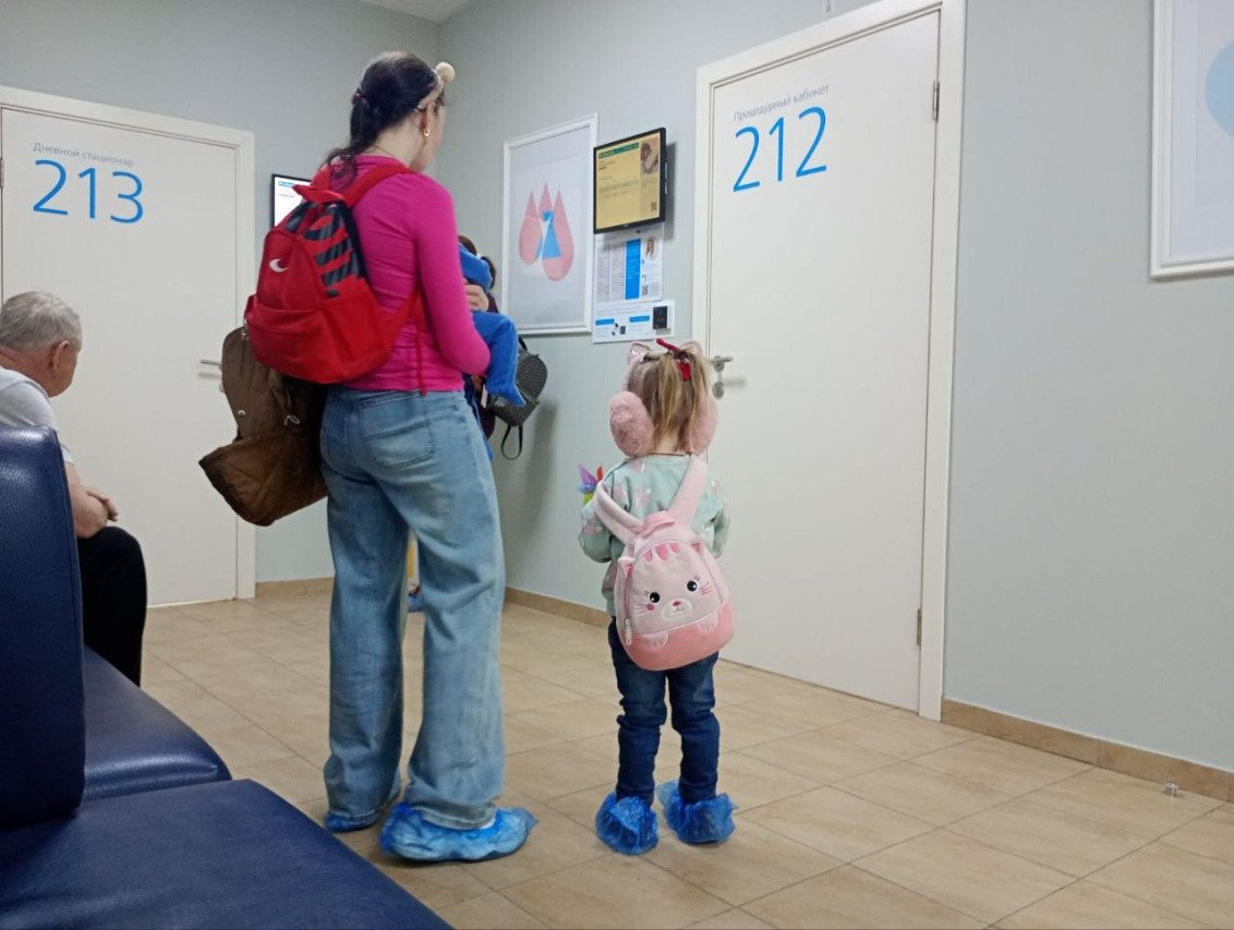 Больничный по уходу за ребёнком увеличат на 30 дней